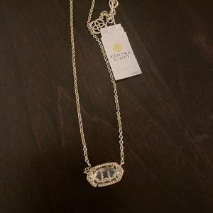 Kendra Scott pendant necklace